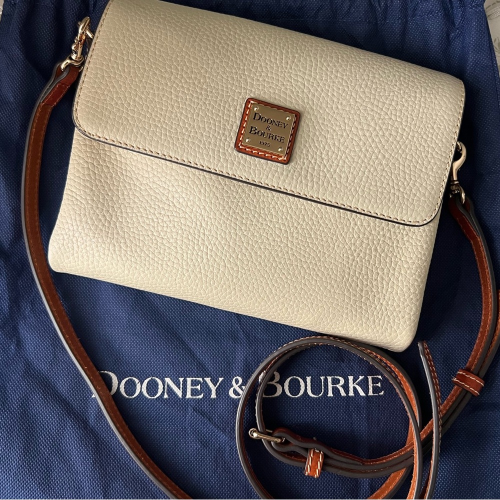 Dooney & Bourke Hunter Crossbody